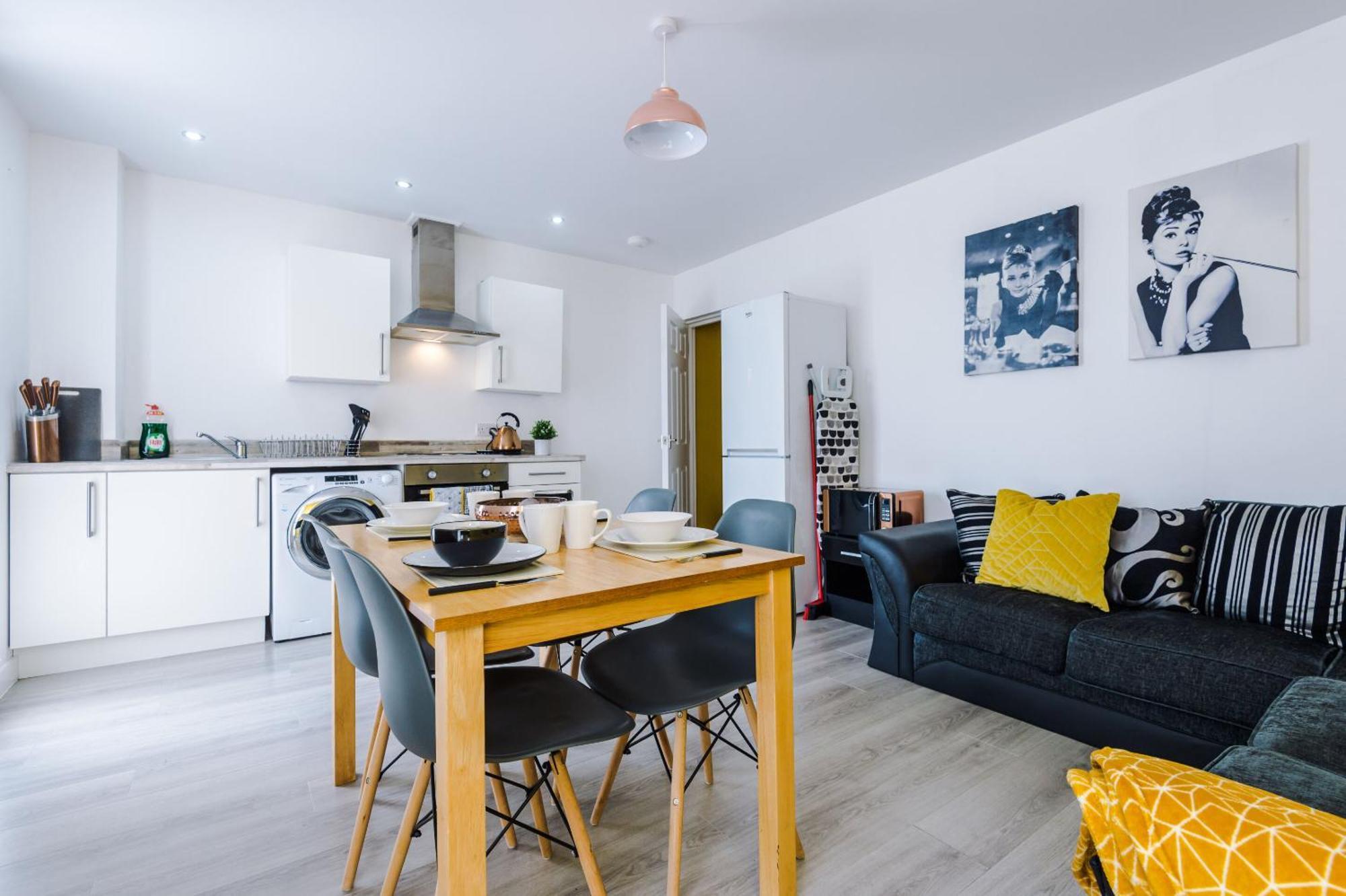 Opp Liverpool - Perfect For Contractors And Travellers, Big Savings Booking 4 Nights Or More! Quarto foto