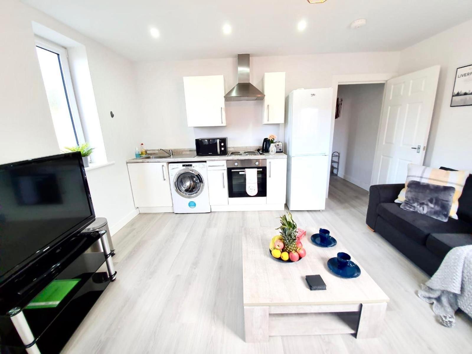 Opp Liverpool - Perfect For Contractors And Travellers, Big Savings Booking 4 Nights Or More! Quarto foto