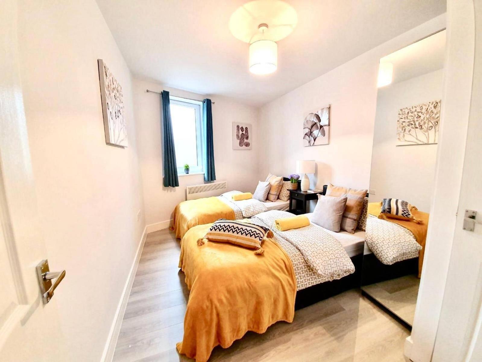 Opp Liverpool - Perfect For Contractors And Travellers, Big Savings Booking 4 Nights Or More! Quarto foto