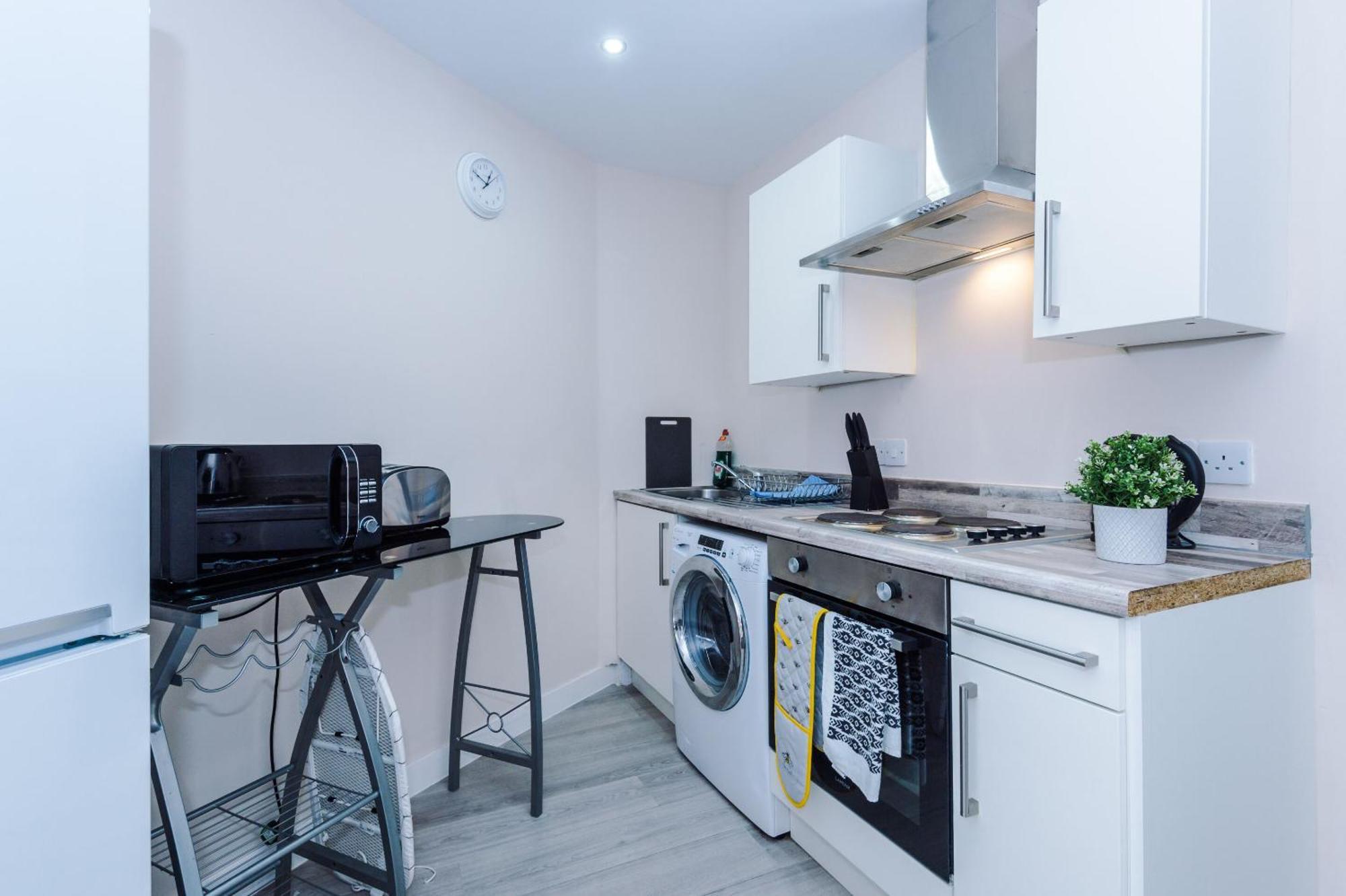 Opp Liverpool - Perfect For Contractors And Travellers, Big Savings Booking 4 Nights Or More! Quarto foto